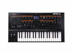 ROLAND JUPITER XM